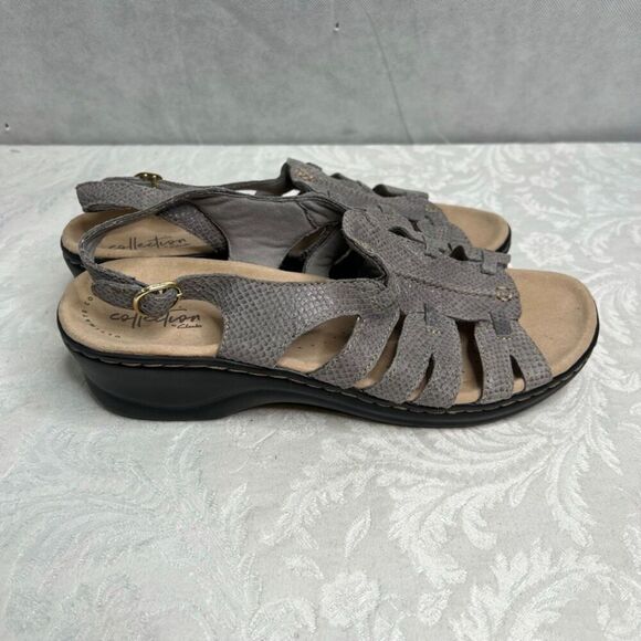 Clarks Collection Gray Slingback Cutout Faux Snakeskin Wedge Heel Size 9.5 - Picture 8 of 8